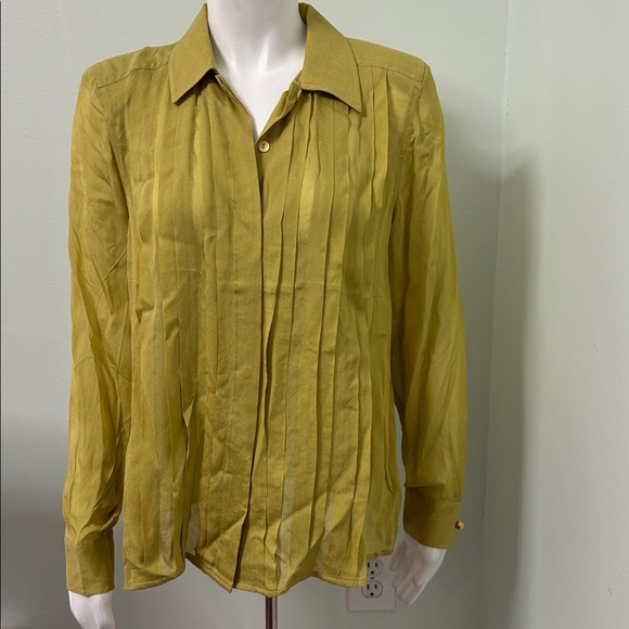 NWT Tuckernuck Chartreuse Natalia Blouse medium - Picture 7 of 12